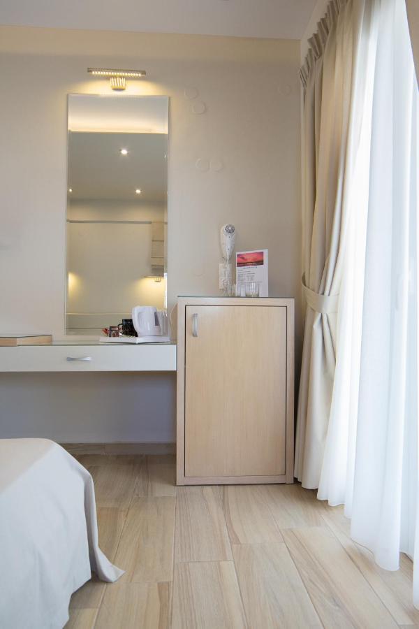 Moonlight Hotel Stalida Esterno foto